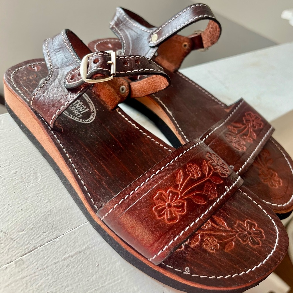 mexican sandals size 7